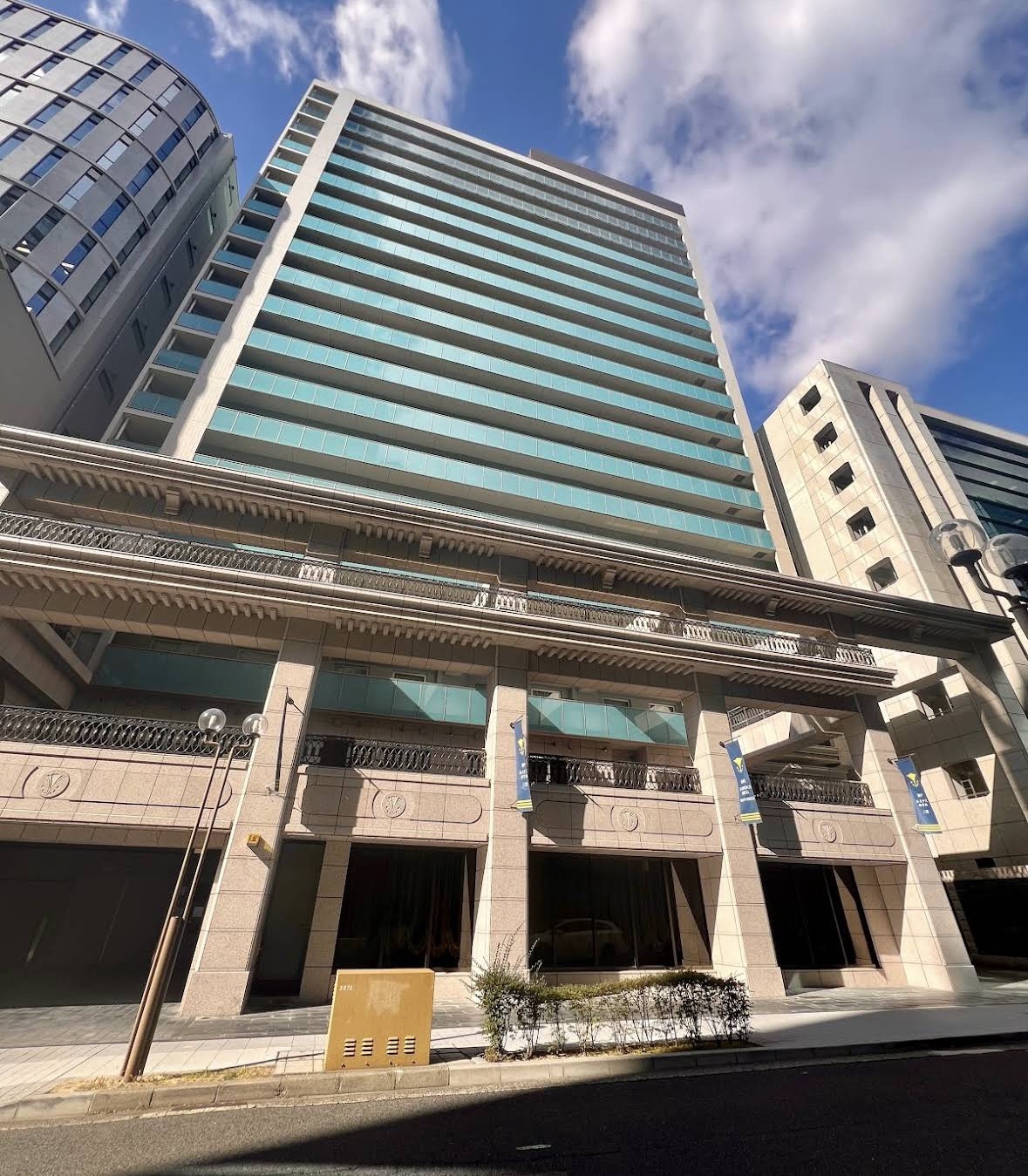 【神戸ルミナスホテル三宮 宿泊記】カップルで泊まってわかった！旧居留地観光に便利なホテルを正直レビュー